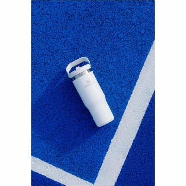 Logotrade Firmengeschenke das Foto: Stanley 890 ml IceFlow™ Flip Straw Thermobecher