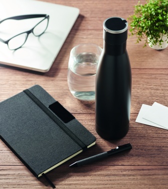 Logotrade Werbegeschenke das Foto: Set Notizbuch mit Flasche