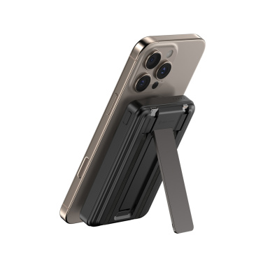 Logotrade Werbegeschenke das Foto: Urban Vitamin Delano 5-in-1 10.000mAh 20W PD magn. Powerbank