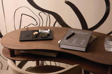 Logotrade Werbegeschenke das Foto: VINGA Timo RCS Desk-Charger und Ablage