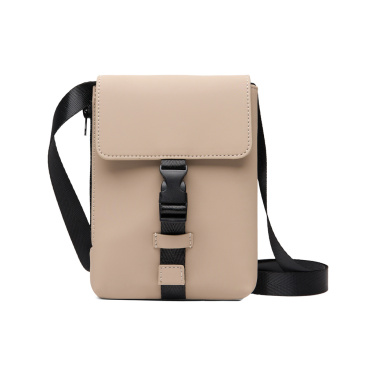 Logotrade Logogeschenke das Foto: VINGA Baltimore RCS Essentials Tasche