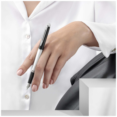 Logotrade corporate gift picture of: Hemisphere colour blocking fountain pen with palladium trim