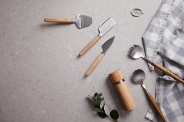 Logotrade promotional giveaway picture of: VINGA Retro serving cutlery