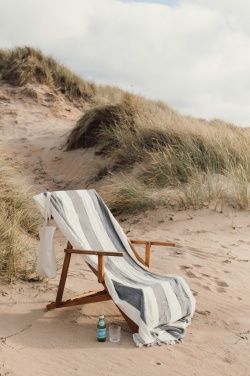 Logo trade corporate gifts picture of: VINGA Valmer lounge chair towel