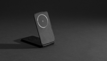 Logo trade promotional gift photo of: Swiss Peak RCS rPU 15W  3-in-1 magnetic wireless charger