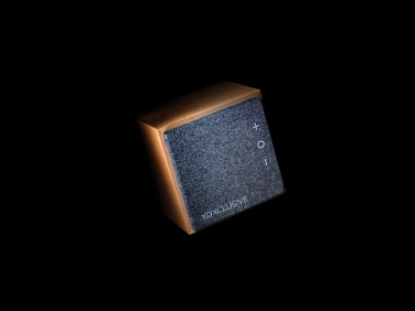 Logo trade promotional gift photo of: Wynn 5W bamboo wireless speaker