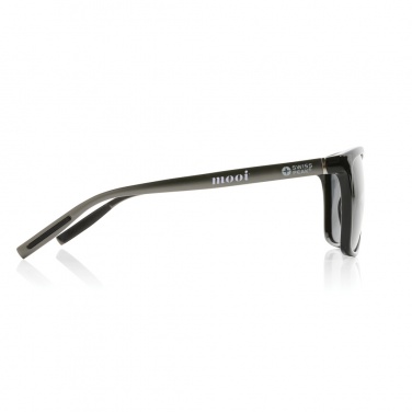 Logo trade promotional giveaways image of: Swiss Peak RCS rplastic polarised sunglasses