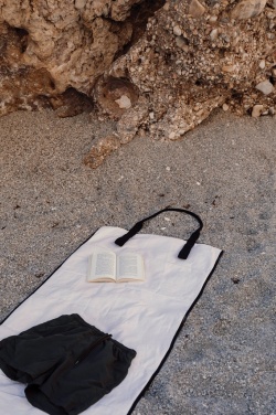 Logo trade promotional item photo of: VINGA Volonne AWARE™ recycled canvas beach mat