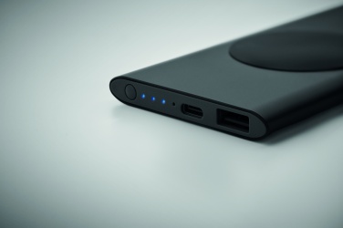 Logotrade promotional merchandise picture of: Power bank 5000mAh 15W
