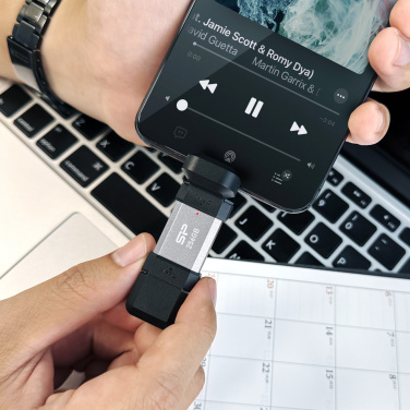 Logotrade advertising products photo of: Pendrive Silicon Power Mobile - C51 3.2, 64GB