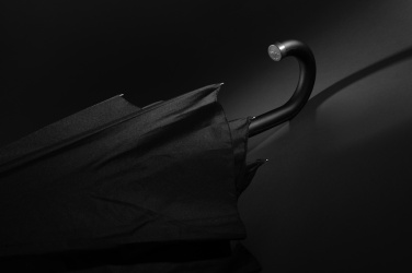 Logo trade advertising products image of: Swiss Peak Vero Aware™ RPET 25” umbrella w luxe handle