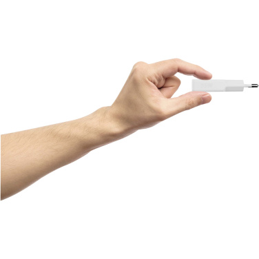 Logotrade advertising products photo of: Xtorm XG2SL033 Go2 SlimLine 33W charger