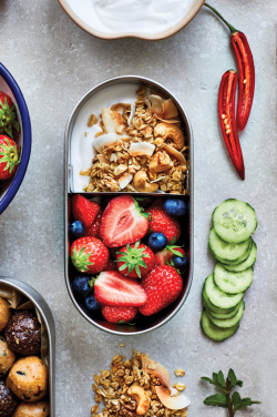 Logotrade promotional item image of: Black+Blum Stainless Steel Double Bento Box