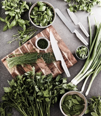 Logotrade firmakingid pilt: VINGA Hattasan santoku nuga