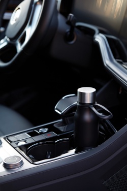 Logotrade meened pilt: VINGA roostevabast terasest Lean termopudel