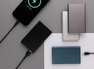 Logo trade ärikingi pilt: RCS-i taaskasutatud plastist/alumiiniumist 4000 mah C-tüüpi akupank