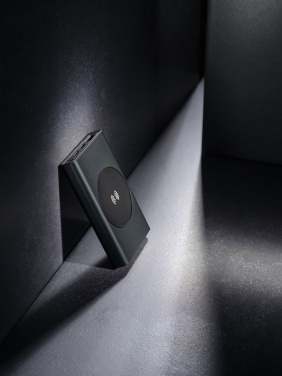 Logotrade reklaamtoote foto: Terra RCS taaskasutatud alumiiniumist 5000 mAh akupank 5W juhtmevaba