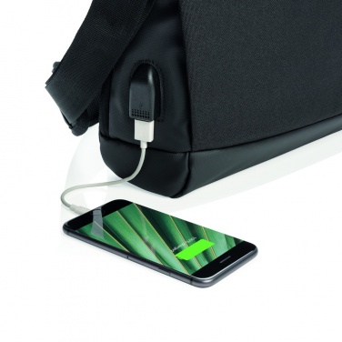 Logotrade reklaamtooted pilt: Madridi RFID USB 15,6" sülearvutikott PVC-vaba