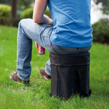 Logo trade ärikingi pilt: Jahedam iste