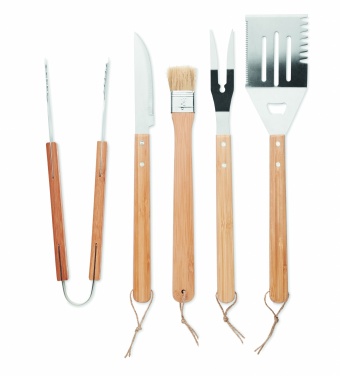 Logotrade ärikingid pilt: 5 grillitööriista kotis