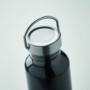 Logo trade ärikingitused foto: Taaskasutatud alumiiniumist pudel, millel on roostevabast terasest käepidemega kork