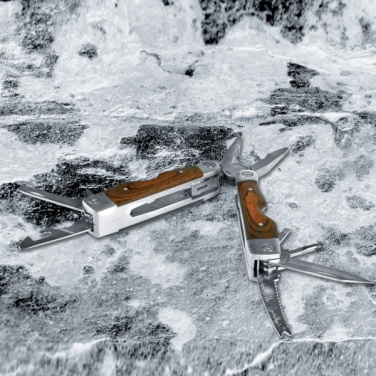 Logo trade ärikingituse pilt: Multifunktsionaalsed tööriistad LA LIBERTAD