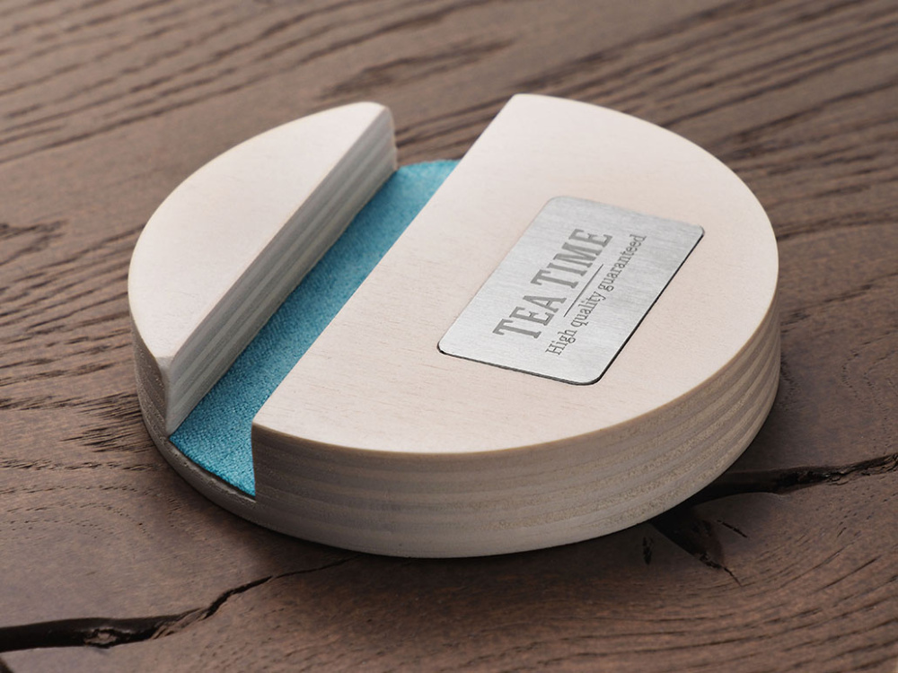 Logo trade reklaamtooted foto: Puidust telefonipult 1833121