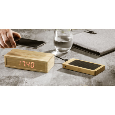 Logotrade firmakingid pilt: Solar Powerbank 8000+ juhtmevaba laadija