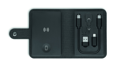 Logotrade ärikingi foto: CAWATT 4 in 1 kaabli pistikute komplekt 15W