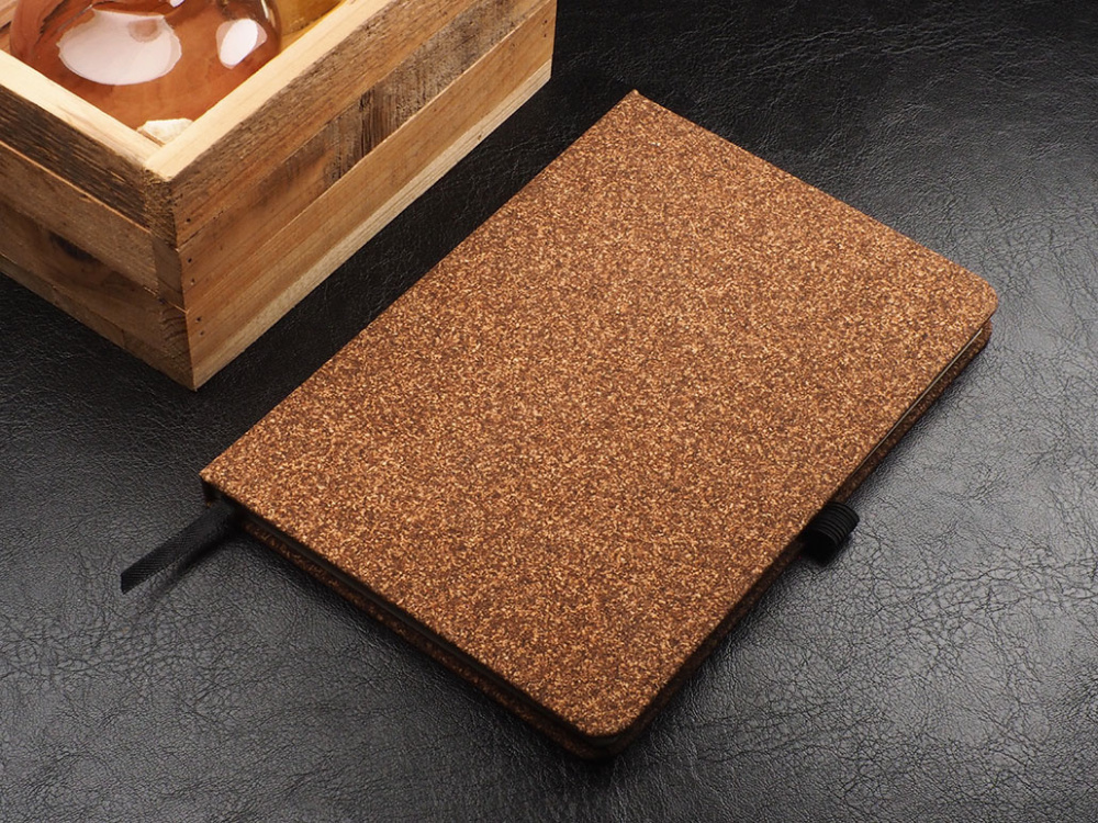 Logo trade reklaamtoote pilt: Märkmik korgist kaantega 219635102