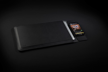 Logotrade ärikingid pilt: Swiss Peak 15W magnetilise laadimisega sülearvutiümbris 14-15,6"