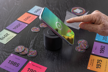 Logotrade reklaamtooted pilt: Magpulse RCS taaskasutatud plastist 3W kõlar magnetilise hoidikuga