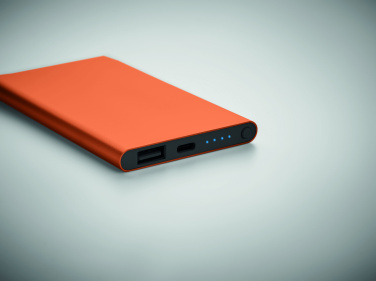 Logotrade meened pilt: 4000 mAh Power Bank Type C