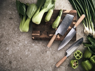 Logo trade mainoslahjat ja liikelahjat kuva: VINGA Hattasan Damascus santokuveitsi