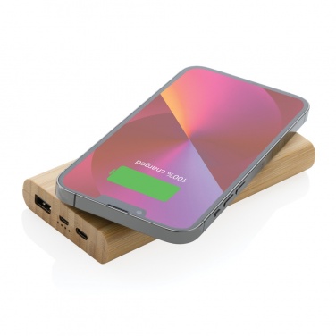 Logo trade mainostuote kuva: 8000 mAh varavirtalähde bambusta