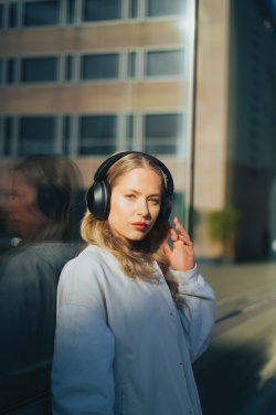 Logotrade mainoslahja ja liikelahja kuva: Urban Vitamin Cupertino RCS ANC kuulokkeet