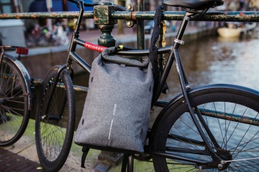 Logo trade mainoslahjat ja liikelahjat kuva: Urban varkaudenesto- ja viiltosuojattu reppu