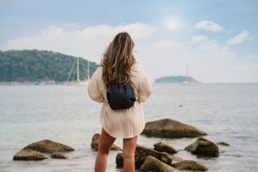 Logo trade liikelahja kuva: Impact AWARE™ kiristysnauhareppu kierrätetystä denimistä