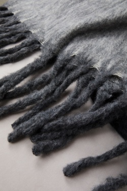 Logo trade liikelahja kuva: Vinga Saletto villasekoitehuopa