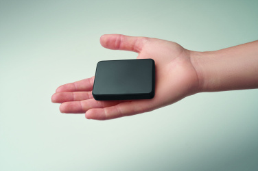 Logotrade mainoslahjat kuva: 5000 mAh varavirtalähde