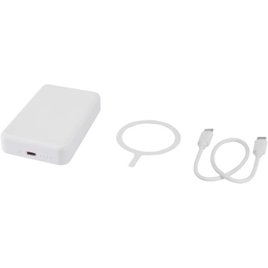 Logo trade mainoslahjat tuotekuva: Acrab 10 000 mAh:n ja 15 W:n magneettinen langaton varavirtalähde, jossa 20 W:n PD – valmistettu kierrätetystä muovista