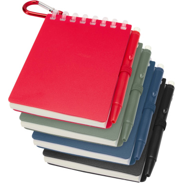 Logotrade mainoslahja tuotekuva: Lig Mini kierrätetystä muovista valmistettu pehmeäkantinen muistikirja ja kuulakärkikynäsetti (musta muste)