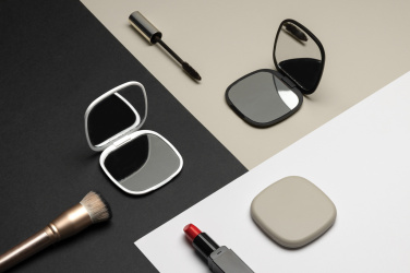 Logotrade logo dāvanas foto: Reflecta RCS pārstrādātas plastmasas kosmētikas spogulis