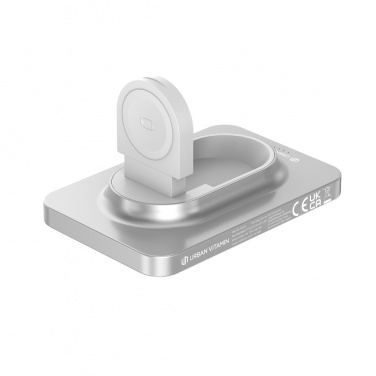 Лого трейд бизнес-подарки фото: Банк питания Urban Vitamin Malibu RCS пластик/алюминий 5000 мАч