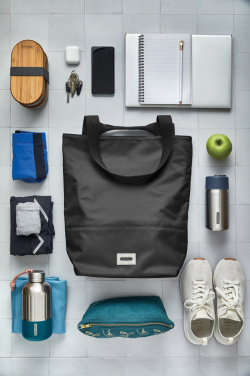 Лого трейд pекламные cувениры фото: Черная термосумка-тоут/холодильник Blum 16 л