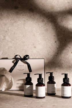 Логотрейд бизнес-подарки картинка: Подарочный набор для ухода за телом и руками VINGA x TGL