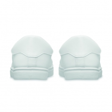 Logotrade kampanjprodukter bild: Sneakers i PU storlek 46