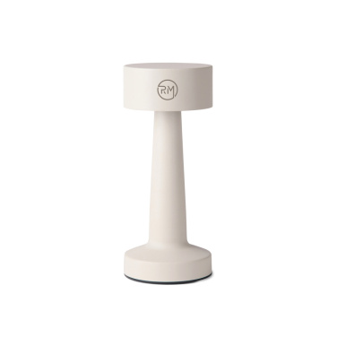 Logotrade reklamprodukter bild: VINGA Maris RCS återvunnen plast bordslampa