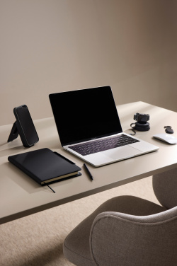 Logotrade profilreklam bild: VINGA Baltimore RCS Passport Cover With Finder Dual